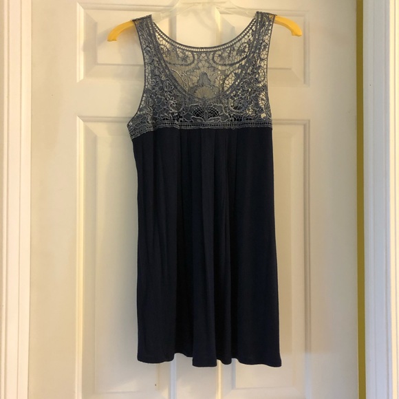 LAST CHANCE B’Leev lace top pleated swing tank top - Picture 1 of 8